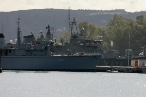 Δένδιας: Δεν έχουμε καμία πληροφόρηση ότι drones στόχευσαν τη Σούδα