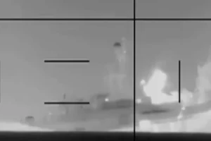 Βίντεο-ντοκουμέντο: Η στιγμή που το αμερικανικό υποβρύχιο στοχεύει και βυθίζει με τορπίλη την ιρανική φρεγάτα στα ανοικτά των ακτών της Σρι Λάνκα