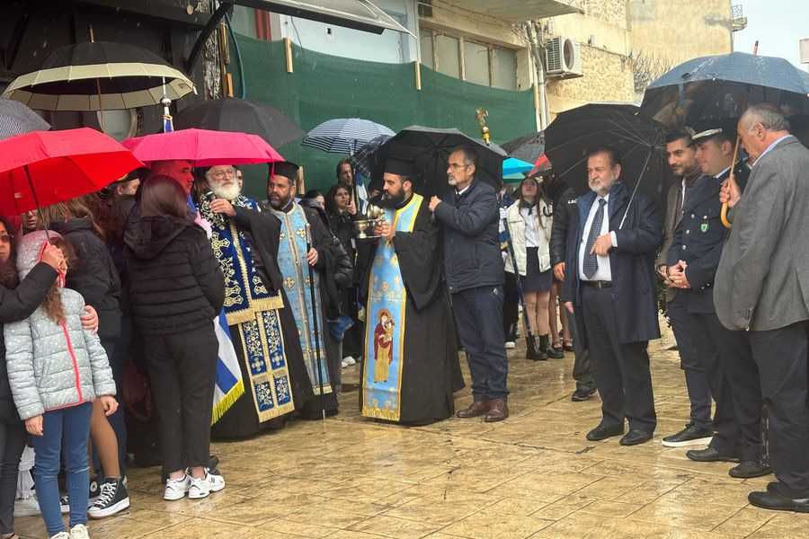 Παρά την κακοκαιρία, τιμήθηκαν οι Ήρωες του 1821 στον Δήμο Μινώα Πεδιάδας