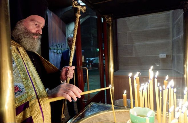 Η Ακολουθία των Αγίων Παθών στον Ι. Καθεδρικό Ναό του Σύδνεϋ