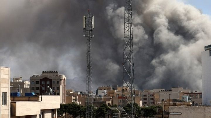 Ιράν: Αεροπορική επίθεση πλήττει γέφυρα σε αυτοκινητόδρομο