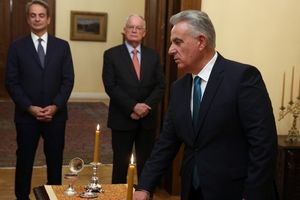 Ορκίστηκε ο νέος υφυπουργός Αγροτικής Ανάπτυξης και Τροφίμων, Αθανάσιος Καββαδάς