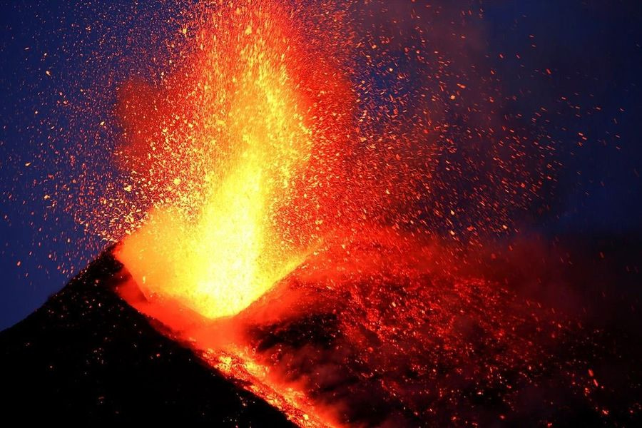 Η «σπάνια» Αίτνα πονοκεφαλιάζει τους γεωλόγους