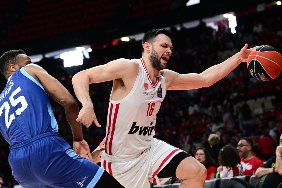 GBL: Με κατοστάρα του Ολυμπιακού έκλεισε η 24η αγωνιστική