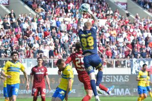 Super League: Πέρασε από τη Λάρισα ο Παναιτωλικός και βάζει σε μεγάλους μπελάδες την ΑΕΛ