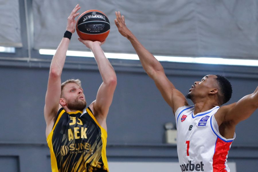 GBL: Σε δύσκολη θέση ο Πανιώνιος – «Πάτησε» τριάδα η ΑΕΚ