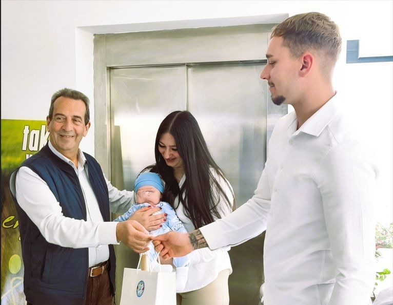 Άνοιξε για μια ακόμα χρονιά την «Πασχαλινή Αγκαλιά» του ο Δήμος Χερσονήσου