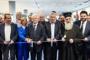 (ΦΩΤΟ) Με κάθε επισημότητα τα εγκαίνια του Φεστιβάλ Ελαιολάδου & Ελιάς στο ΔΕΚΚ