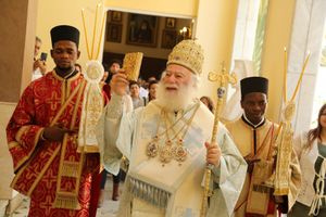 Εσπερινός της Αγάπης στην Αλεξάνδρεια: Το κάλεσμα του Πατριάρχη Θεόδωρου για συμπόρευση των τριών λαών