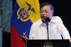 Ο Πρόεδρος της Κολομβίας θα μηνύσει αυτόν του Ισημερινού για συκοφαντική δυσφήμιση