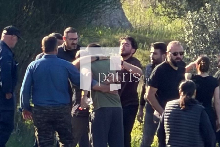 ΦΩΤΟ: «Λύγισαν» μπροστά στη νεκρή Ελευθερία – Σκηνές αρχαίας τραγωδίας στο σημείο