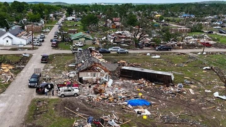 Τουλάχιστον 10 τραυματίες από ανεμοστρόβιλους που έπληξαν τη βόρεια Οκλαχόμα