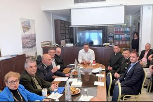 (ΦΩΤΟ – ΒΙΝΤΕΟ) Βασίλης Κικίλιας: Θα υπερασπιστούμε την Κρήτη από τους σύγχρονους λαθρέμπορους