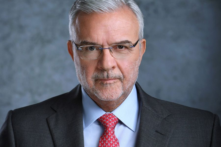 CEO Τράπεζας Πειραιώς: Ανθεκτικός ο τουρισμός παρά τις γεωπολιτικές φουρτούνες – Τι είπε για την Κρήτη