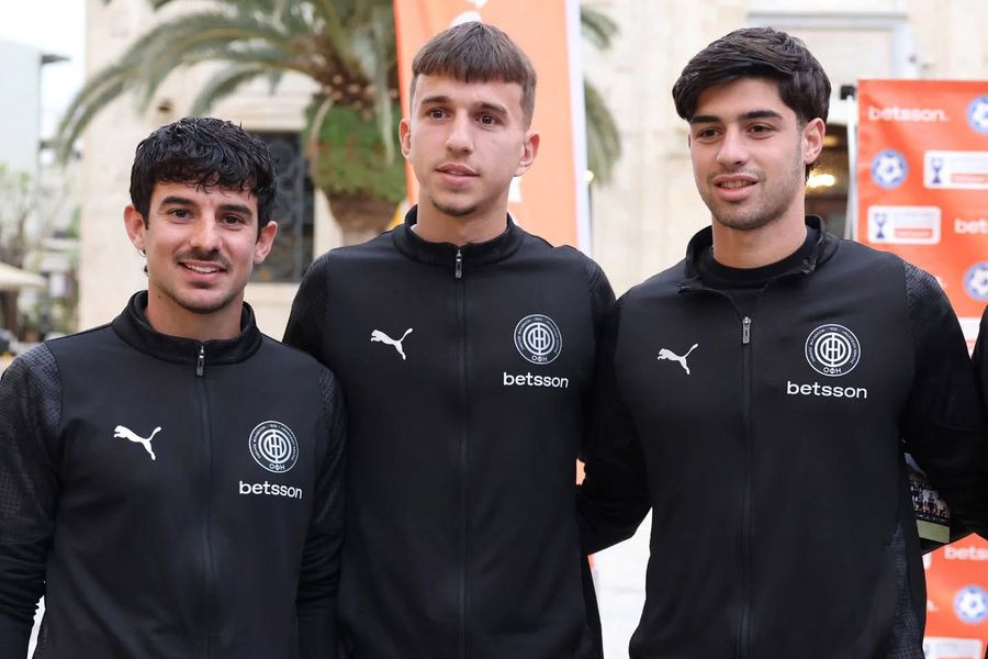 Παίκτες του ΟΦΗ έκαναν ….προθέρμανση για τον τελικό του Κυπέλλου στο κέντρο του Ηρακλείου