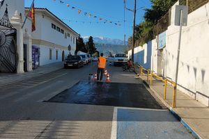 Την έβαψαν… μαύρη! Άλλη αντίληψη για διάβαση πεζών έξω από σχολείο!