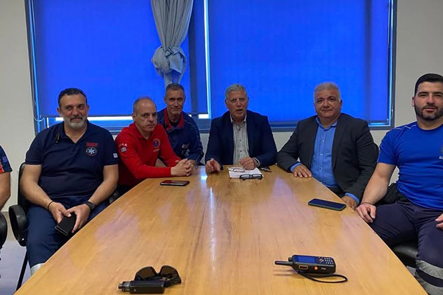 Ανακαλείται η παραίτηση Λάμπρη; Συνάντηση στο νοσοκομείο Χανίων υπό τον Διοικητή Γ. Μπέα