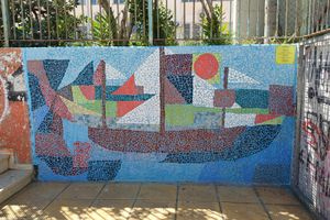 Ένα υπέροχο ψηφιδωτό κοσμεί την είσοδο του 5ου ΕΠΑΛ Ηρακλείου