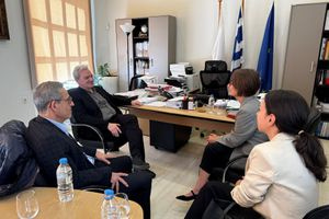 Συνάντηση του Αλέξη Καλοκαιρινού με την Πρέσβη της Φινλανδίας στην Ελλάδα