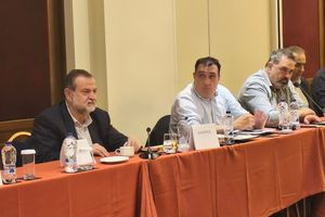 Παράταση κυκλοφοριακών ρυθμίσεων στον άξονα Ηράκλειο – Βιάννος: Τέσσερις παρεμβάσεις από τον Βασίλη Κεγκέρογλου στο Περιφερειακό Συμβούλιο