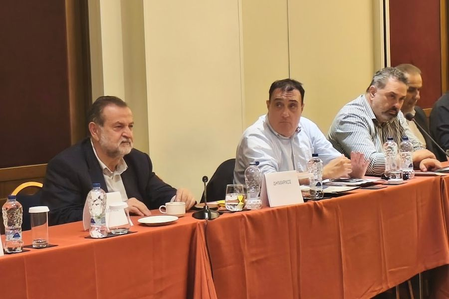 Παράταση κυκλοφοριακών ρυθμίσεων στον άξονα Ηράκλειο – Βιάννος: Τέσσερις παρεμβάσεις από τον Βασίλη Κεγκέρογλου στο Περιφερειακό Συμβούλιο