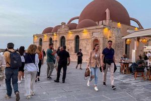 Μειωμένη 30% η ταξιδιωτική ζήτηση για τo Πάσχα αλλά η Κρήτη έχει… ρεύμα 