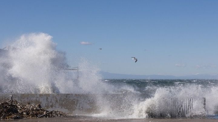 Νύχτα δοκιμασίας στο Νότιο Αιγαίο: Στο έλεος των 10 μποφόρ Ρόδος και γύρω νησιά