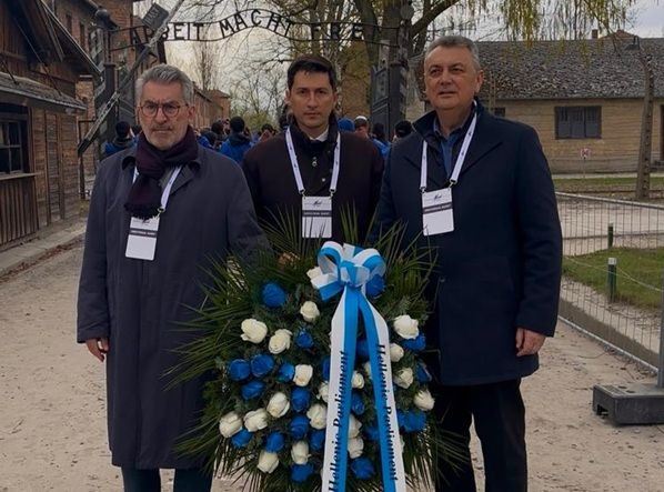 Στο Άουσβιτς για την Ημέρα Μνήμης του Εβραϊκού Ολοκαυτώματος ο Παύλος Χρηστίδης