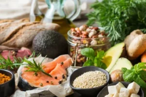 Μακροζωία: Τρώνε αυτά τα 3 τρόφιμα κάθε μέρα και ξεπερνούν τα 100 – Τι καταναλώνουν