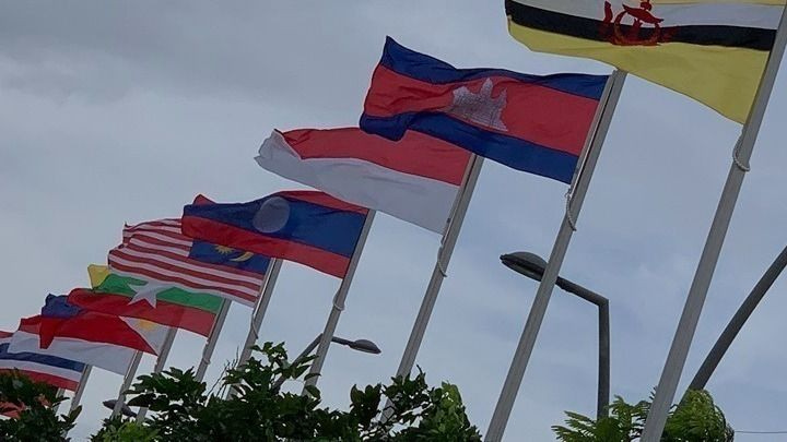 Οι ΥΠΕΞ της ASEAN ζητούν από τις ΗΠΑ και το Ιράν να συνεχίσουν τις διαπραγματεύσεις