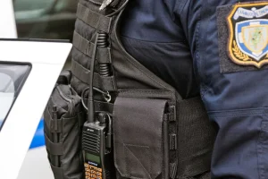 Αστυνομικός των ΜΑΤ έπεσε θύμα άγριου ξυλοδαρμού στην Ηλιούπολη