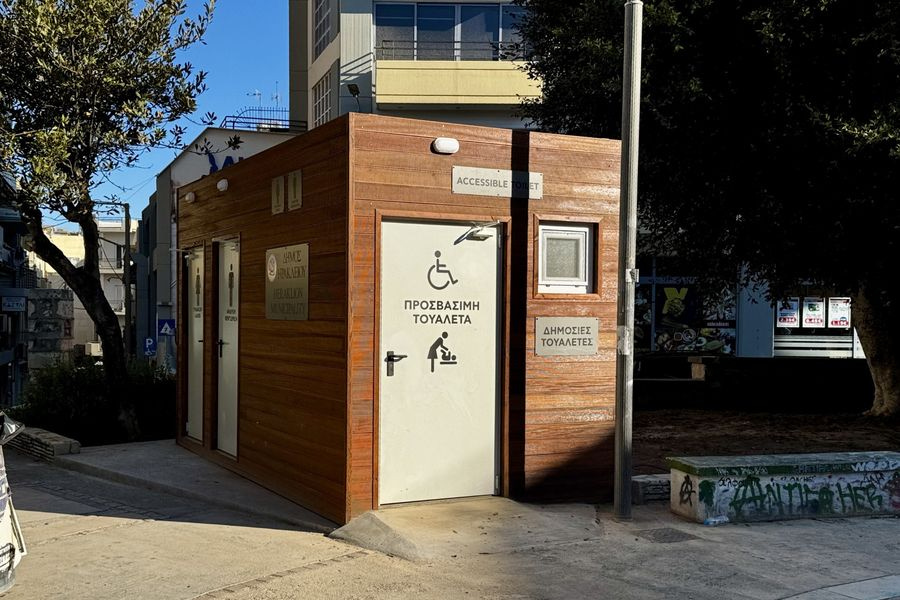 Σε χρήση δυο νέες δημόσιες τουαλέτες στο κέντρο του Ηρακλείου