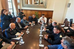 Ενίσχυση σε προσωπικό και εναέρια μέσα για τις μεταναστευτικές ροές εξήγγειλε ο Βασ. Κικίλιας