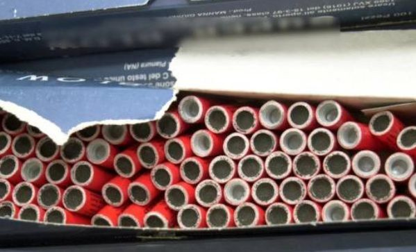 Κροτίδα έσκασε στα χέρια 16χρονου