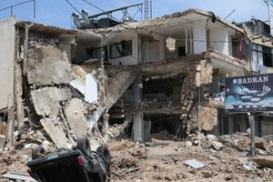 Τουλάχιστον 13 νεκροί σε πλήγματα στην Τύρο πριν τεθεί σε ισχύ η εκεχειρία, σύμφωνα με τοπικό αξιωματούχο