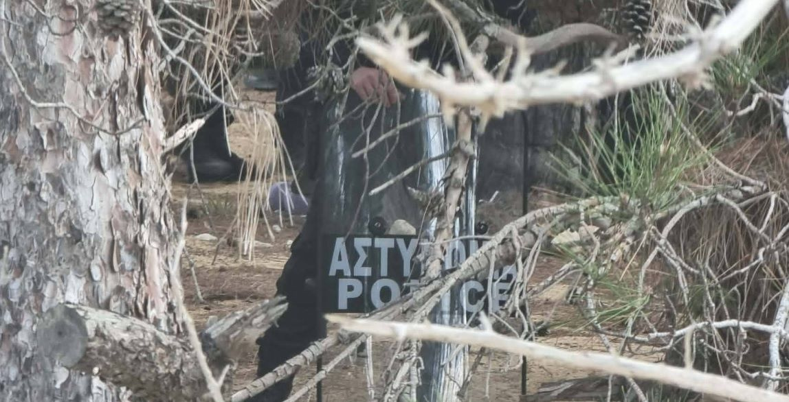 ΜΑΤ στη Γαύδο για τις κατεδαφίσεις!