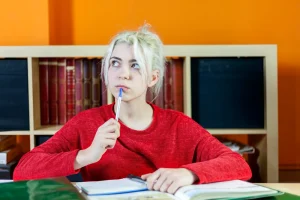 Μετά τα 40 ο εγκέφαλος αλλάζει – 5 μυστικά για δυνατή μνήμη