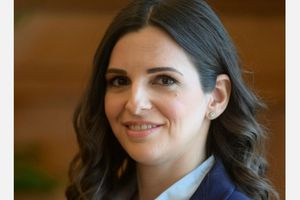 Όλγα Μαρκογιαννάκη: «Δεν ξέρω αν αυτή η κυβέρνηση μπορεί να κοιτάξει στα μάτια τους πολίτες και να μιλήσει για αξιοκρατία. Ο κ. Λαζαρίδης είναι η κορυφή του παγόβουνου»