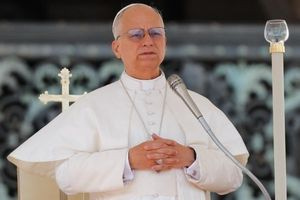 Ο πάπας Λέων επικοινώνησε με Χέρτσογκ και Ζελένσκι