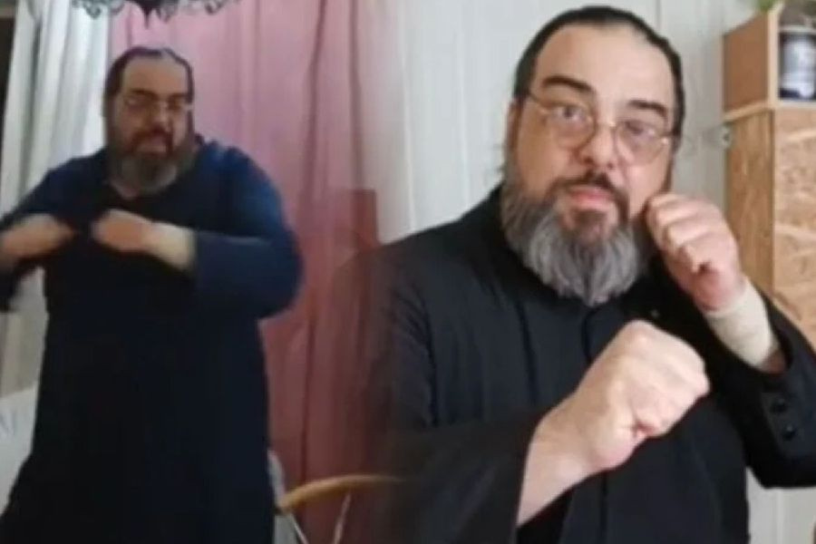 Θλίψη: Πέθανε στα 54 του ο παπά-Παύλος του TikTok