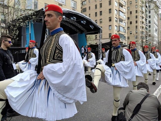 Αυτοί είναι οι Κρητικοί Σύλλογοι που θα παρελάσουν στην 5η Λεωφόρο της Νέας Υόρκης