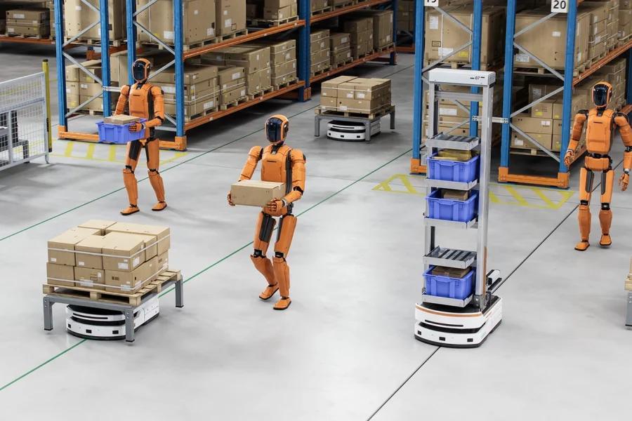 Τα ρομπότ μπαίνουν στην αγορά εργασίας: Το «έξυπνο» εργοστάσιο της Κίνας που εκπαιδεύει ανθρωποειδή- ρομπότ ασκούμενους