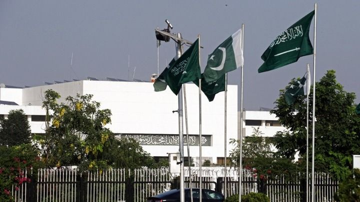 Η Σαουδική Αραβία θα χορηγήσει βοήθεια 3 δισεκατομμυρίων δολαρίων στο Πακιστάν