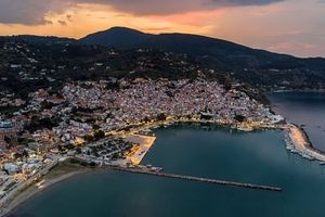 Η Σκόπελος και η Άνδρος ανάμεσα στους 13 μη συμβατικούς προορισμούς του κόσμου για το 2026​