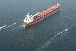 Κρίσιμη στρατιωτική σύσκεψη για τα Στενά του Ορμούζ φιλοξενεί η Βρετανία