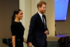 Ο πρίγκιπας Χάρι και η Μέγκαν συναντήθηκαν στην Αυστραλία με επιζώντες της επίθεσης στην παραλία Μπόνταϊ