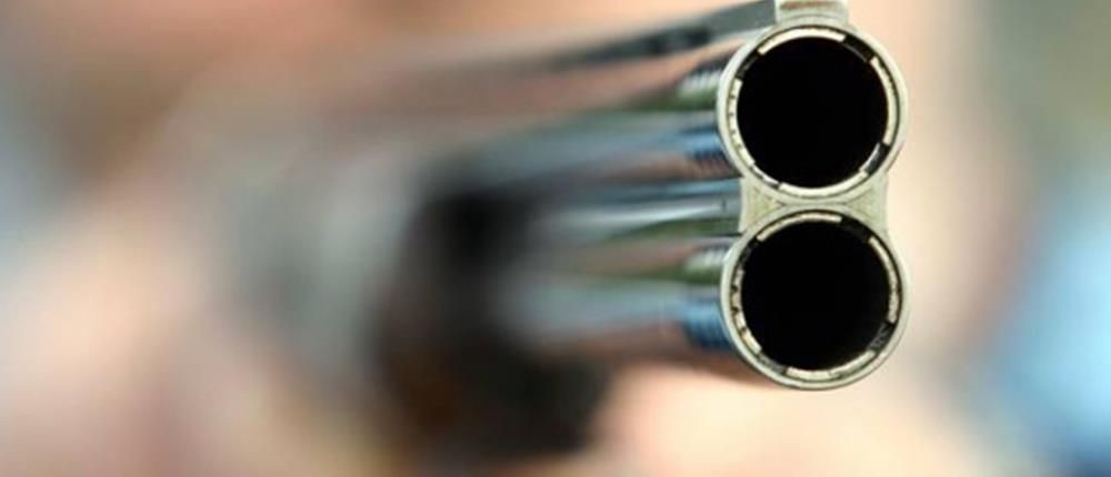 Ανάσταση με μπαλωθιές: Στο εδώλιο 25χρονος για παράνομη οπλοφορία και άσκοπους πυροβολισμούς