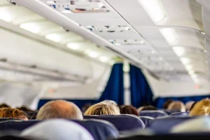 «Προσγειωσούλα… αβαβά, ήρθατε ατσαλάκωτοι»: Ξαναχτύπησε ο viral Έλληνας πιλότος, δείτε βίντεο