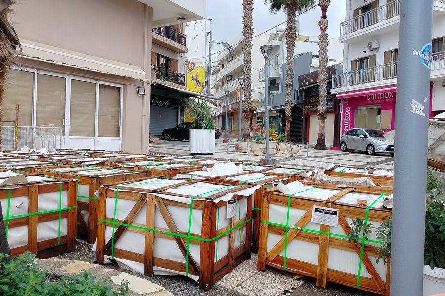 Προχωρούν οι εργασίες ανάπλασης της χερσαίας λιμενικής ζώνης Χερσονήσου