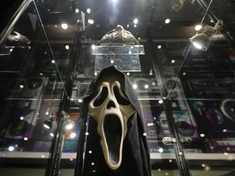 Οι δημιουργοί του «Poker Face» αναλαμβάνουν το σενάριο του «Scream 8»